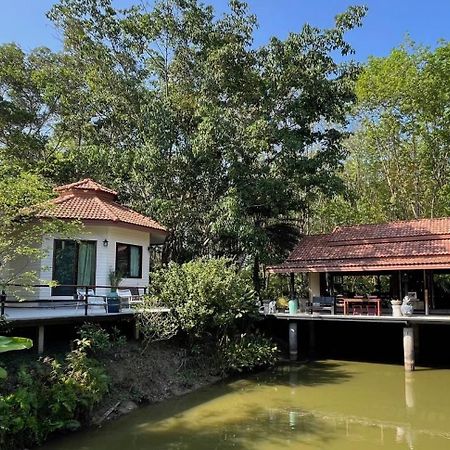 Navari Homestay Rayong Exterior foto