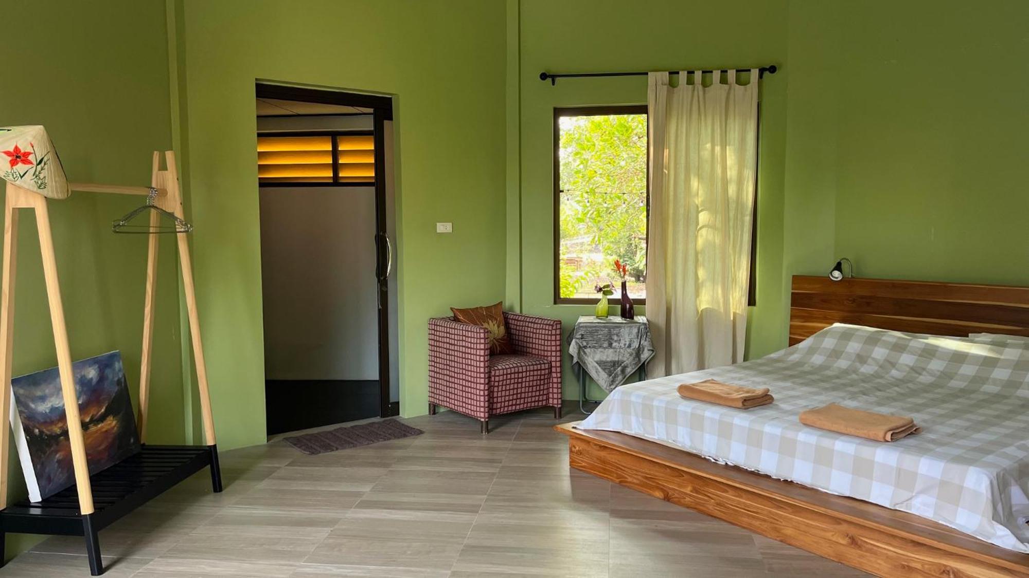 Navari Homestay Rayong Exterior foto